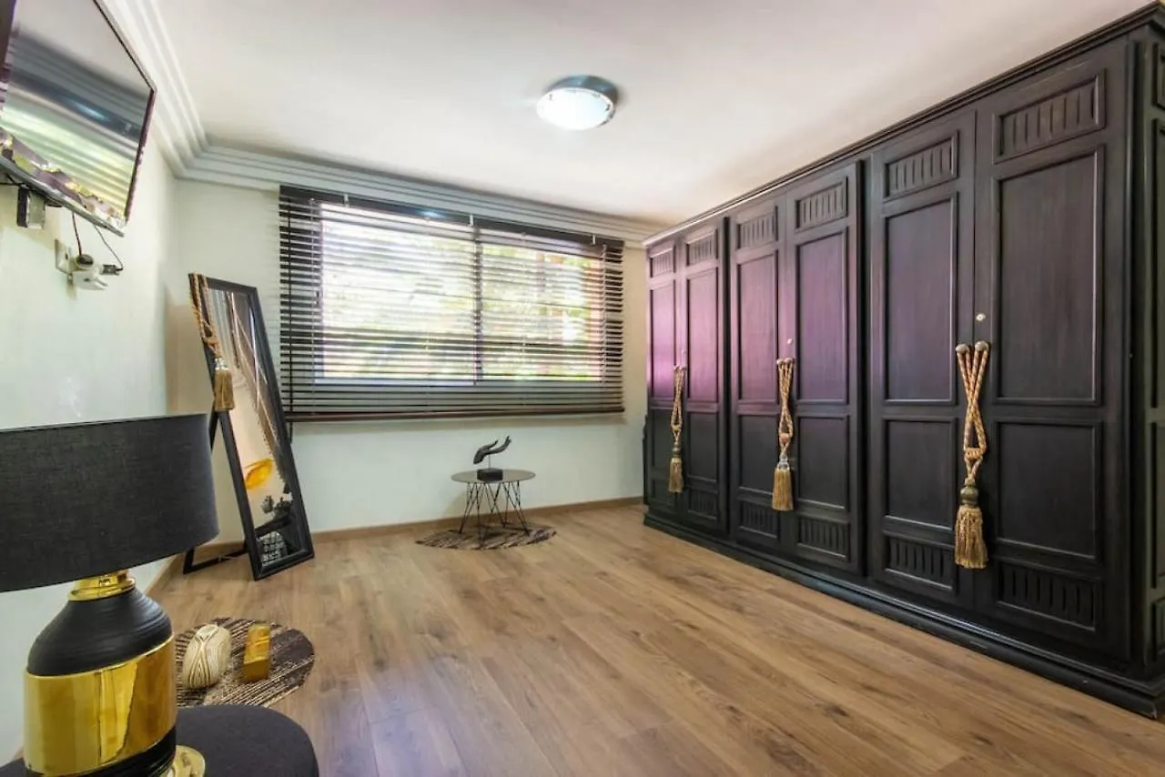 Luxury Duplex - Private Jacuzzi - Center Hivernage Marrakesh 0*,  Marruecos